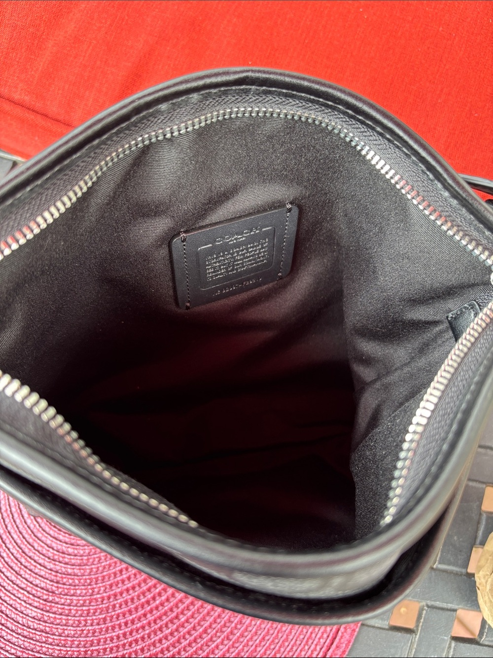 Coach Black Signature File Crossbody Bag new with tags - Picture 3 of 5